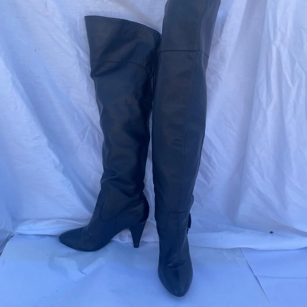 GUESS Black Genuine Leather Over The Knee Heeled Boots size 8.5